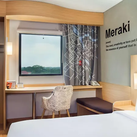 Ibis Pontianak City Center Exterior photo
